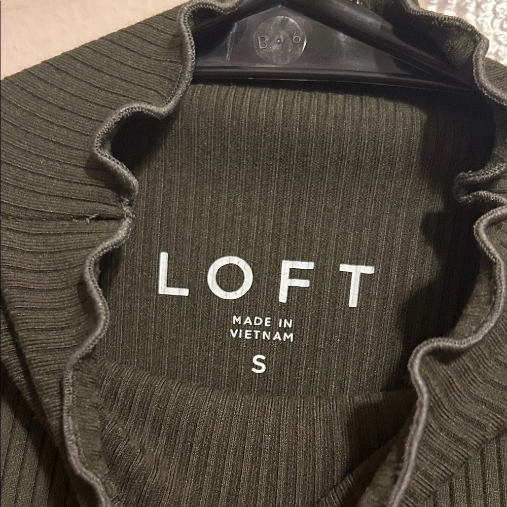 LOFT Olive Ribbed Ruffle Crewneck - Picture 2 of 7